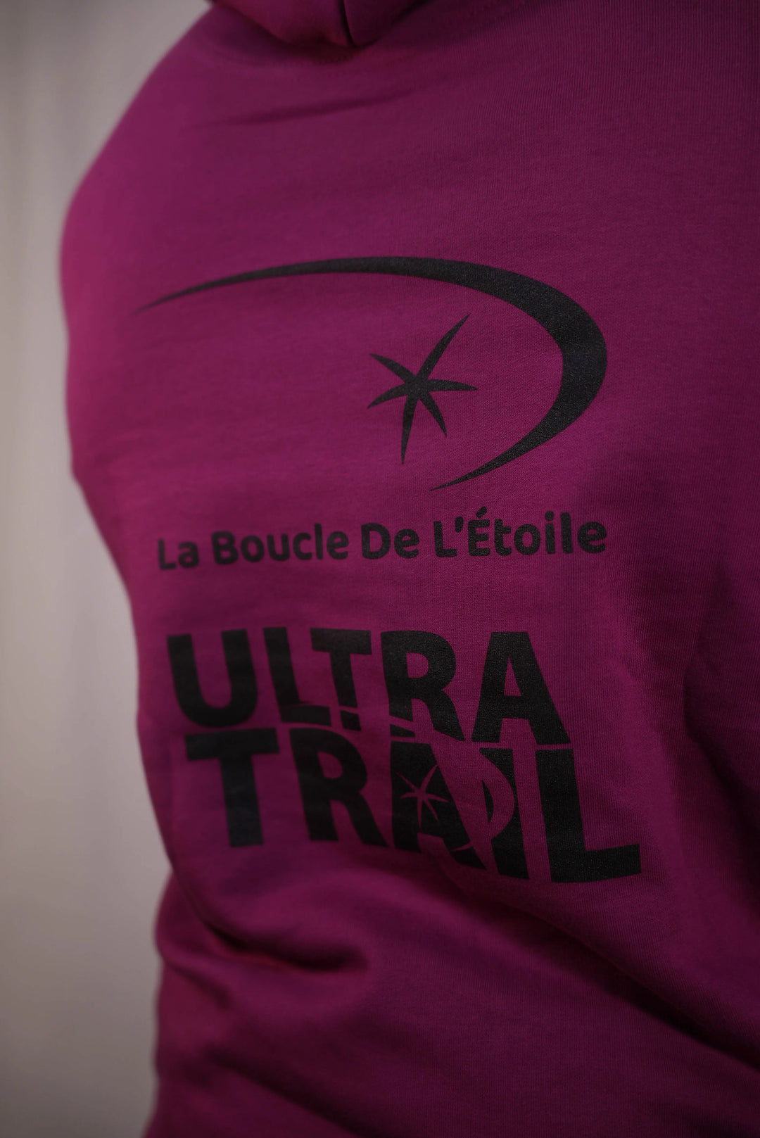 Sweat à Capuche Unisexe - La Boucle de l'Étoile